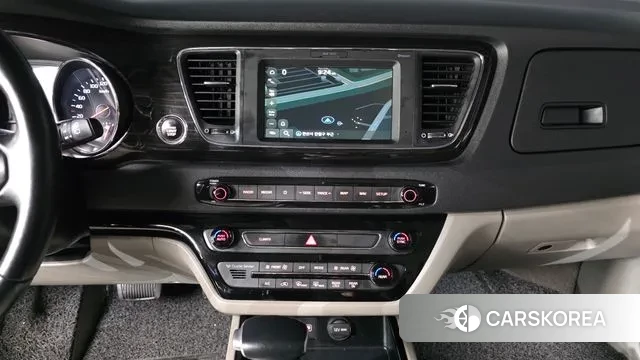 Kia The New Carnival 2019 Черный из Кореи, фото 5