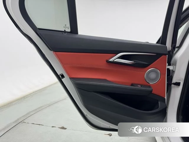 BMW 1 series 2023 Белый из Китая, фото 5