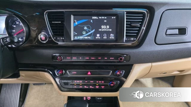 Kia The New Carnival 2019 Белый из Кореи, фото 5