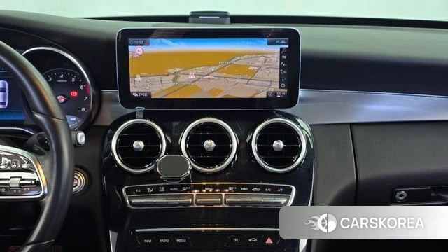 Mercedes-Benz C-Class W205 2020 Белый из Кореи, фото 5