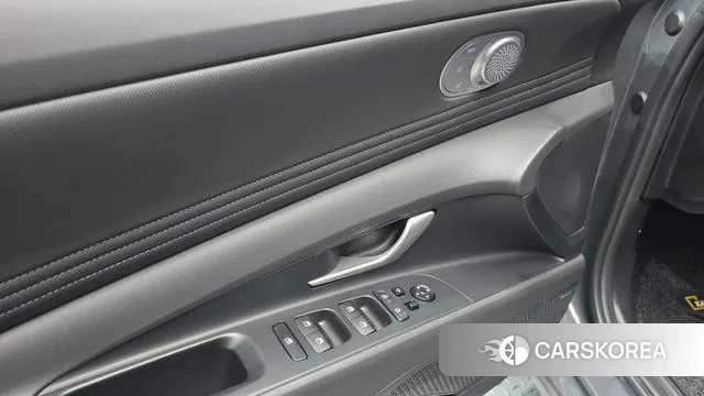 Hyundai The New Avante (CN7) 2024 Серый из Кореи, фото 5