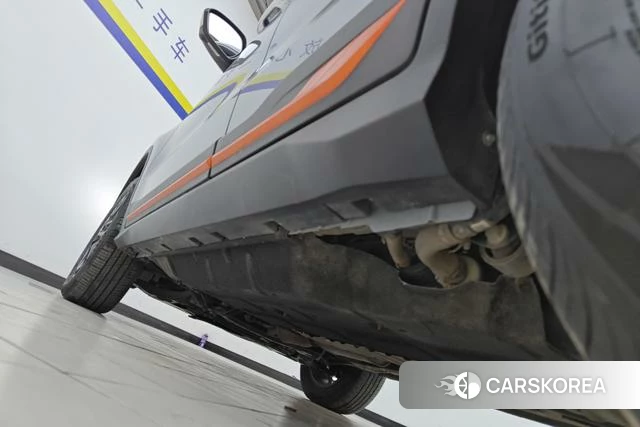 Geely Automobile Boyue 2022 Темно-серый из Китая, фото 5
