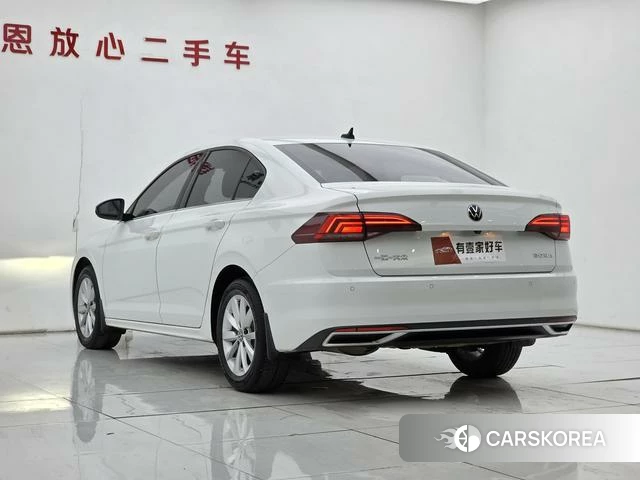 Volkswagen Bora 2021 Белый из Китая, фото 5