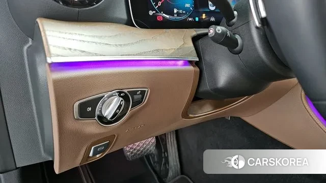 Mercedes-Benz E-Class W213 2022 Белый из Кореи, фото 5