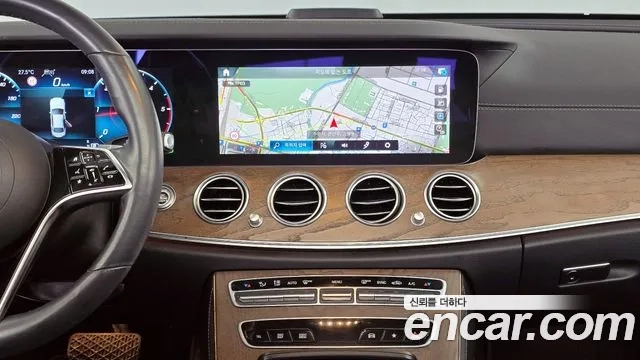 Mercedes-Benz E-Class W213 2021 Белый из Кореи, фото 5