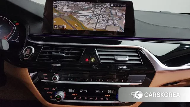 BMW 5 Series (G30) 2020 Черный из Кореи, фото 5