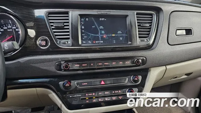 Kia The New Carnival 2018 Черный из Кореи, фото 5