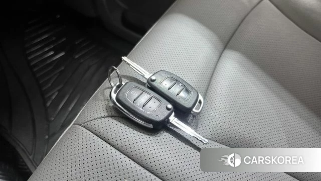 Hyundai The New Grand Starex 2018 Желтый из Кореи, фото 5