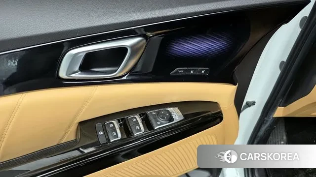 Kia Carnival 4th generation 2023 Белый из Кореи, фото 5