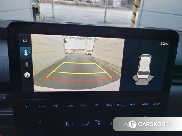 Hyundai Staria 2023 Белый из Кореи, фото 5