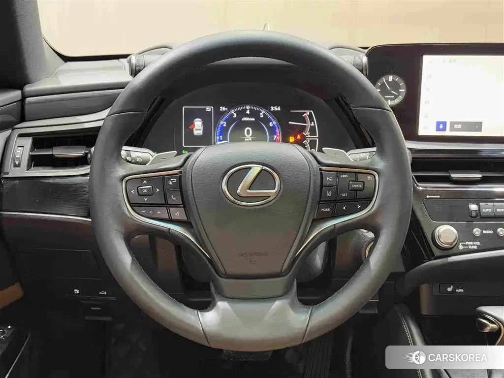 Lexus ES 2023 Белый из Китая, фото 5