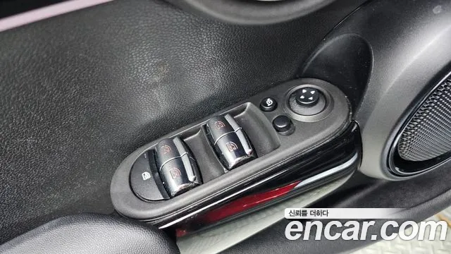 Mini Cooper 2022 Красный из Кореи, фото 5