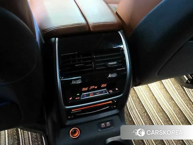 BMW X7 (G07) 2021 Черный из Кореи, фото 5