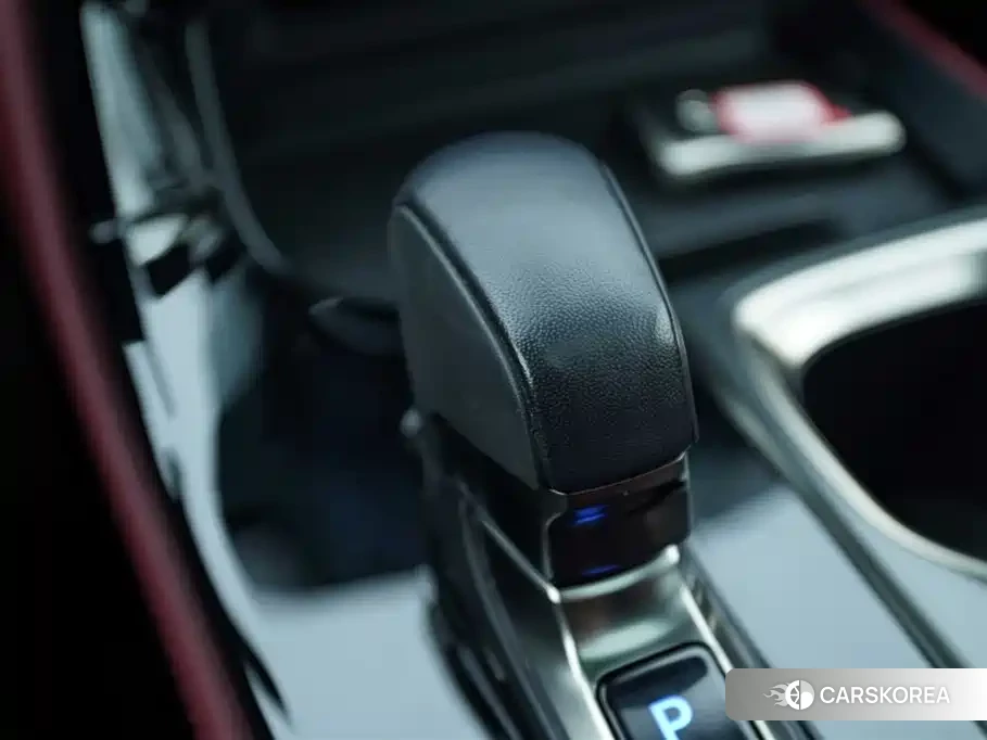 Lexus NX 2023 Silver/gray из Китая, фото 5