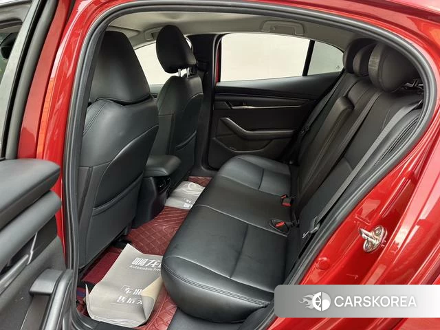 Mazda 3 Angkesaila 2021 Красный из Китая, фото 5