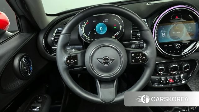 Mini Cooper Clubman 2023 Серебристо-серый из Кореи, фото 5