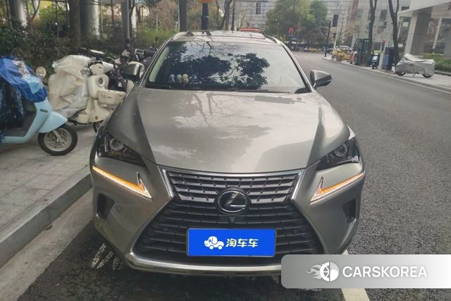 Lexus NX 2018 Серебристо-серый из Китая, фото 5