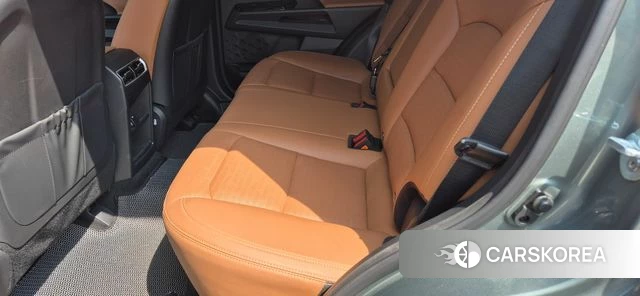 Ssangyong Torres 2023 Темно-зеленый из Кореи, фото 5