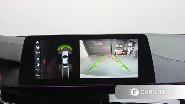 BMW 5 Series (G30) 2018 Белый из Кореи, фото 5
