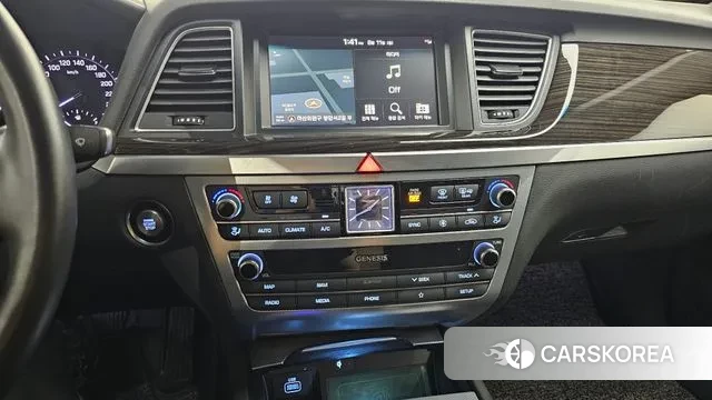 Genesis G80 2019 Черный из Кореи, фото 5