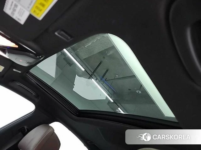 BMW 5 Series (G30) 2018 Белый из Кореи, фото 5