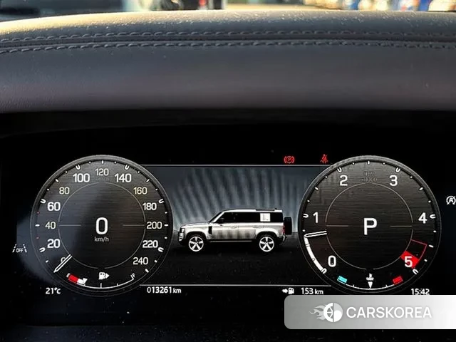 Land Rover Defender (L663) 2024 Серый из Кореи, фото 5