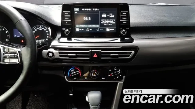 Kia Seltos 2019 Белый из Кореи, фото 5