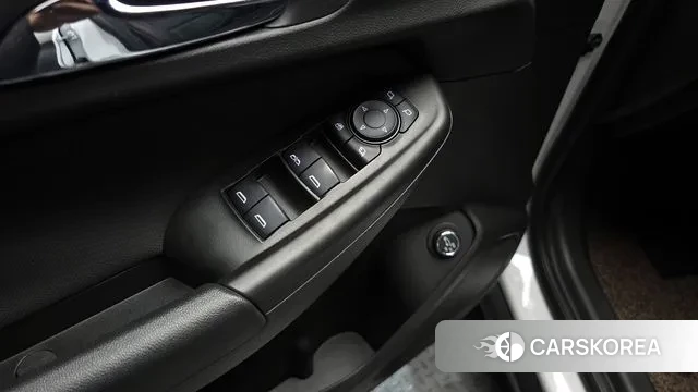Chevrolet (GM Daewoo) Trailblazer 2021 Белый из Кореи, фото 5