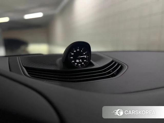 Porsche Taycan 2021 Черный из Кореи, фото 5