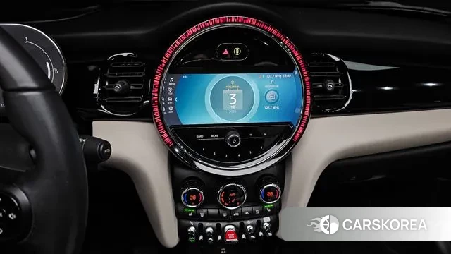 Mini Cooper S Convertible 2022 Серебристо-серый из Кореи, фото 5