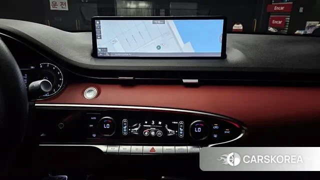 Genesis GV70 2023 Белый из Кореи, фото 5