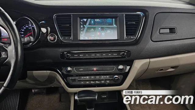 Kia The New Carnival id 2714318 из Кореи 5