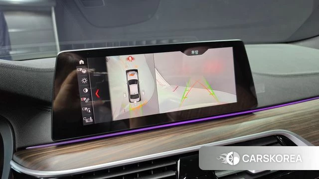 BMW 5 Series (G30) 2019 Белый из Кореи, фото 5