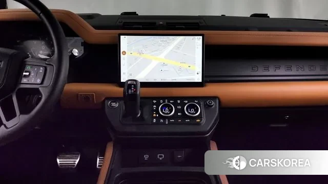 Land Rover Defender (L663) 2024 Черный из Кореи, фото 5