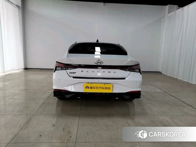 Hyundai Elantra 2021 Белый из Китая, фото 5