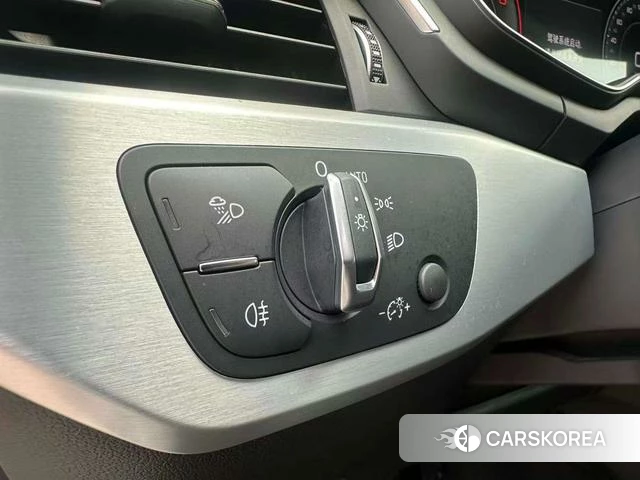 Audi A4L 2021 Белый из Китая, фото 5