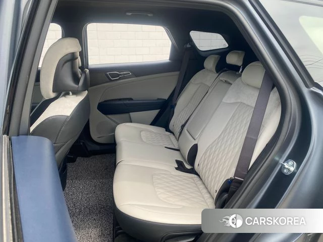 Kia The New Sportage 5th Generation 2025 Серебристо-серый из Кореи, фото 5