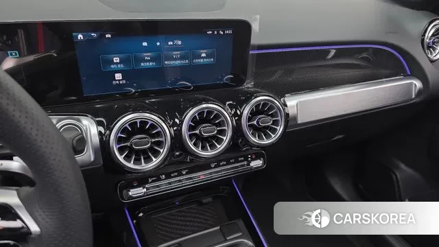 Mercedes-Benz GLB-Class X247 2025 Белый из Кореи, фото 5