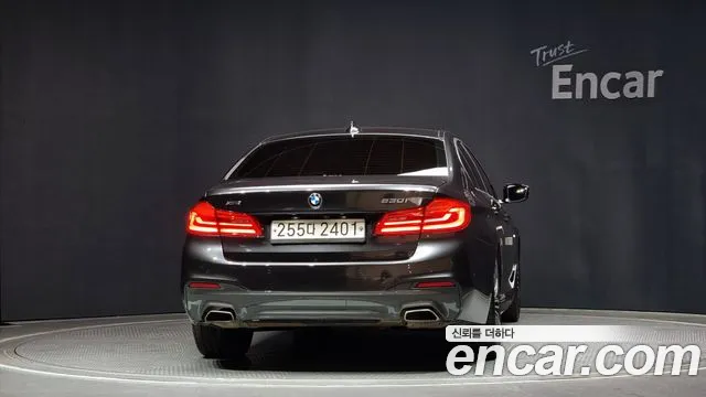 BMW 5 Series (G30) 2019 Серый из Кореи, фото 5