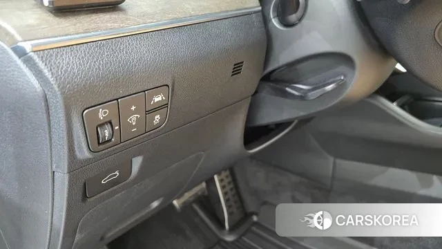 Kia K5 3rd generation 2023 Серый из Кореи, фото 5