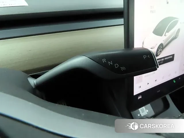 Tesla Model Y 2021 Белый из Кореи, фото 5