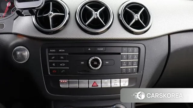 Mercedes-Benz B-Class W246 2018 Черный из Кореи, фото 5