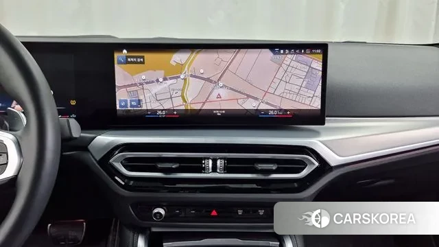 BMW 4 Series (G22) 2023 Небесно-голубой из Кореи, фото 5