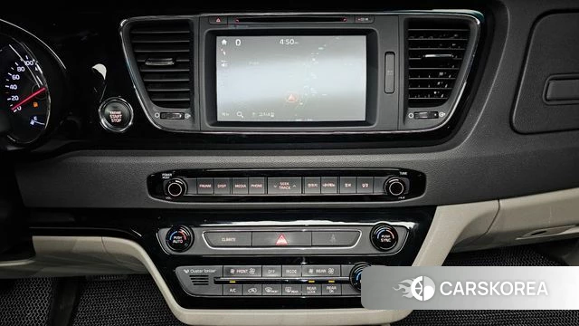 Kia All New Carnival 2018 Белый из Кореи, фото 5