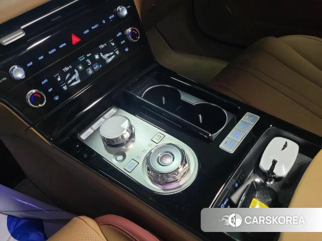 Genesis G80 (RG3) 2024 Серебряный из Кореи, фото 5