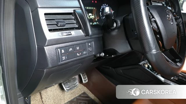 Ssangyong The New Rexton Sport 2021 Темно-зеленый из Кореи, фото 5