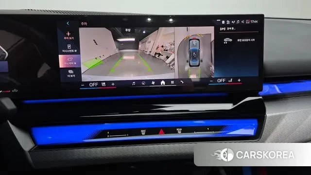 BMW 5 Series (G60) 2024 Серебристо-серый из Кореи, фото 5