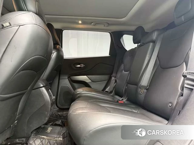 Jeep Free light 2020 Белый из Китая, фото 5
