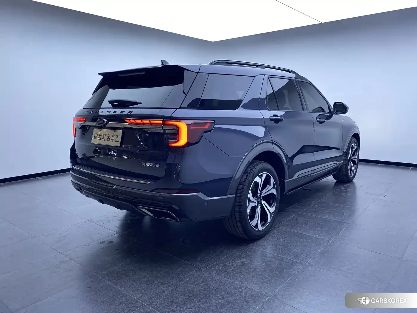 Ford Explorer 2023 Синий из Китая, фото 5