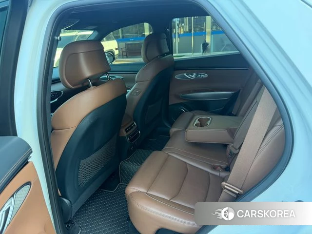 Genesis GV70 2023 Белый из Кореи, фото 5